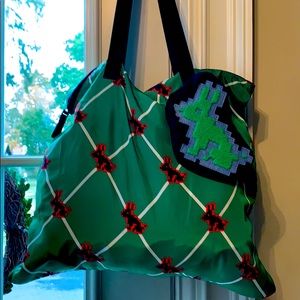 Tory Burch sport bag—- NEVER WORN